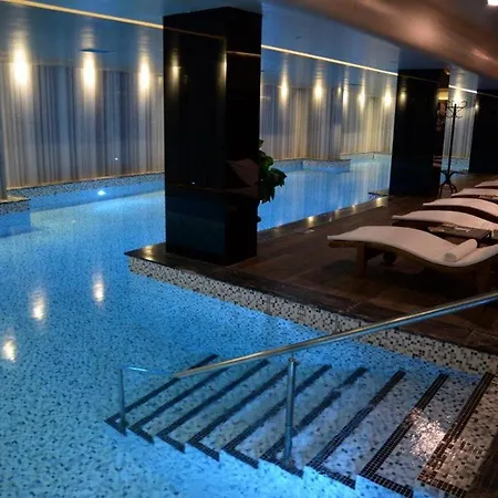 Hotel Russia 4*
