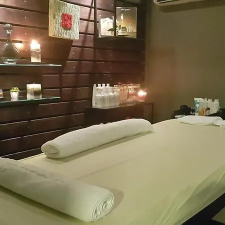 Hotel Russia 4*