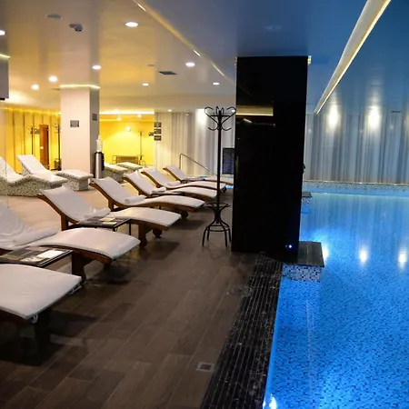 Hotel Russia