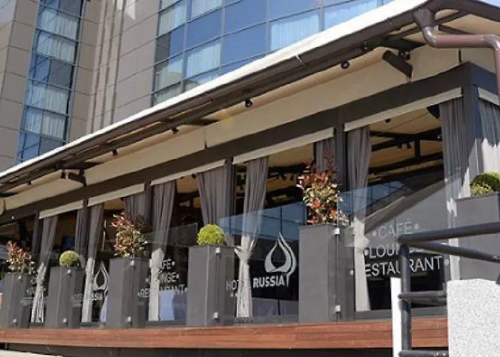 Hotel Russia 4*